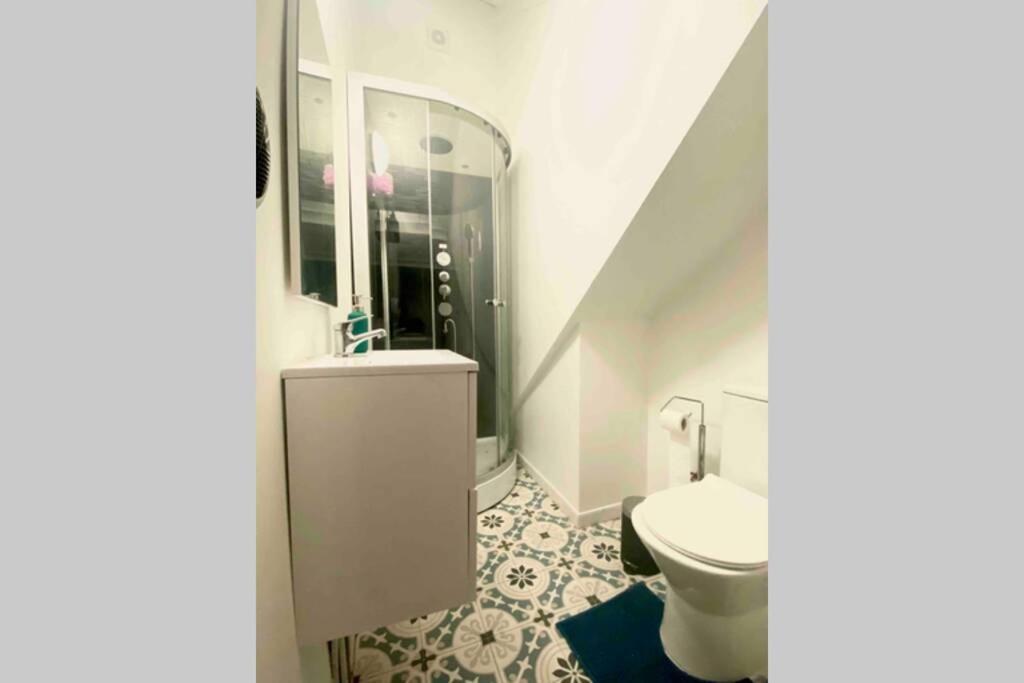 מונס Luxury 1Bedroom Apartment מראה חיצוני תמונה